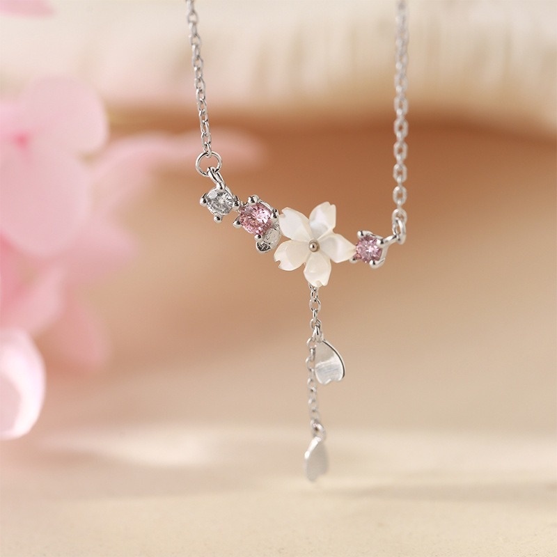 Kalung Rumbai Desain Bunga Sakura Warna Pink Gaya Korea