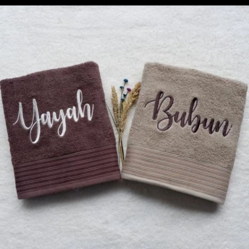 Handuk Custom Bordir 50 x 100 cm / Handuk Couple / Pernikahan / Ultah / Kado / Handuk Traveling
