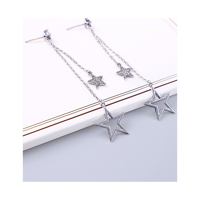 LRC Anting Tusuk Fashion Star S925 Silver Pin Studded Star Stud Earrings F92065