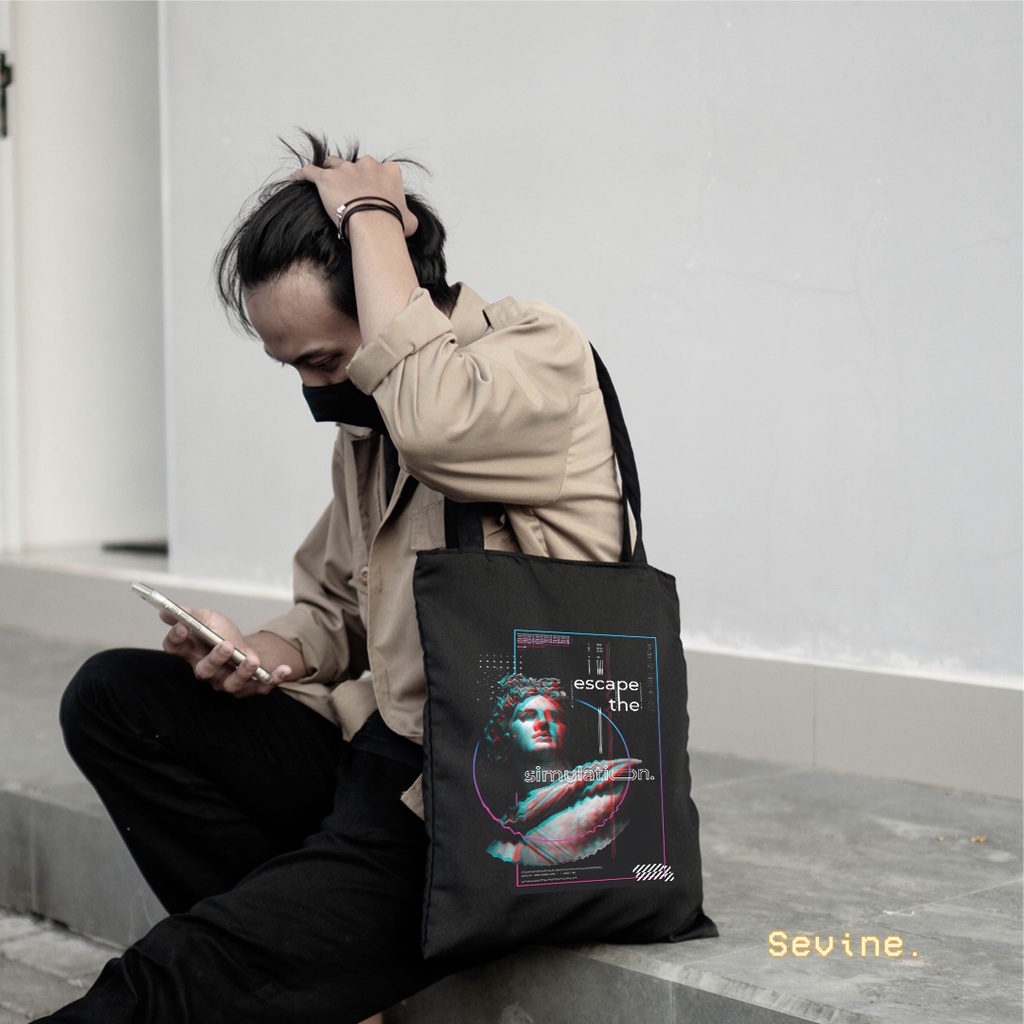 Sevine Totebag Fashion Tas Tote Bag Hitam Resleting Pria Wanita Laptop Kuliah Retro Vaporwave - HVW1