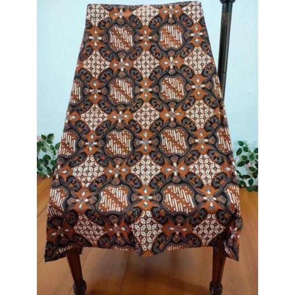 Kain Batik Solo Genes / Semi Tulis kawung
