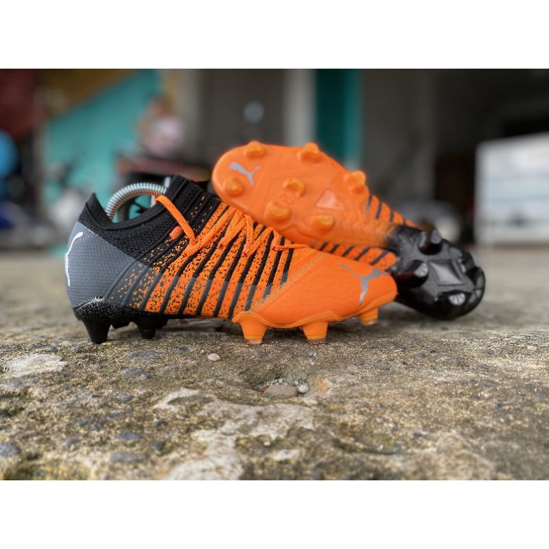 Sepatu Bola Puma Future Z 1.3 Neon Citrus FG