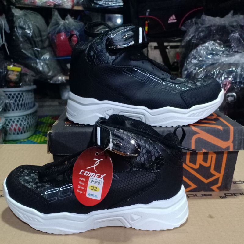 SEPATU SEKOLAH ANAK LAKI LAKI/SEPATU MAGNET/SEPATU HITAM PUTIH MERK COMEX/SEPATU ANAK SD