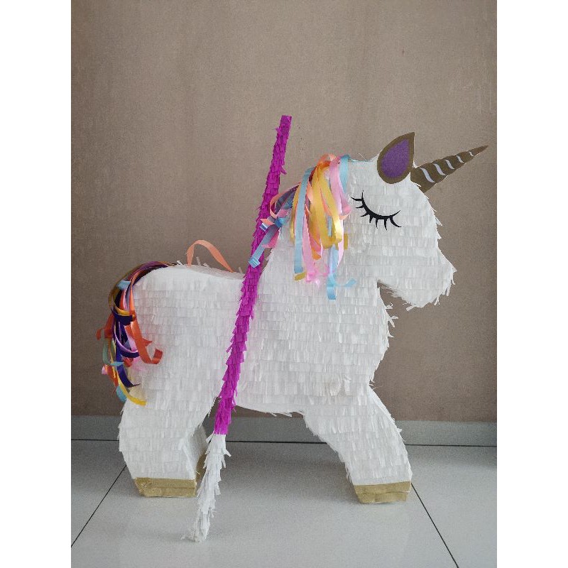 

Pinata Unicorn