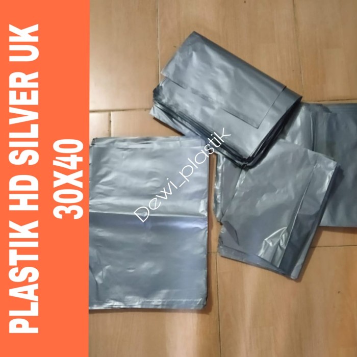 

Ginger- Plastik Packing Olshop 30 x 40 - HD Silver 30x40