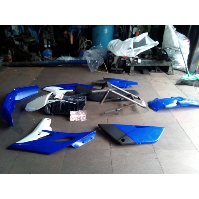 Body set yz 250 mix yz 85 plus rangka belakang pnp vixion