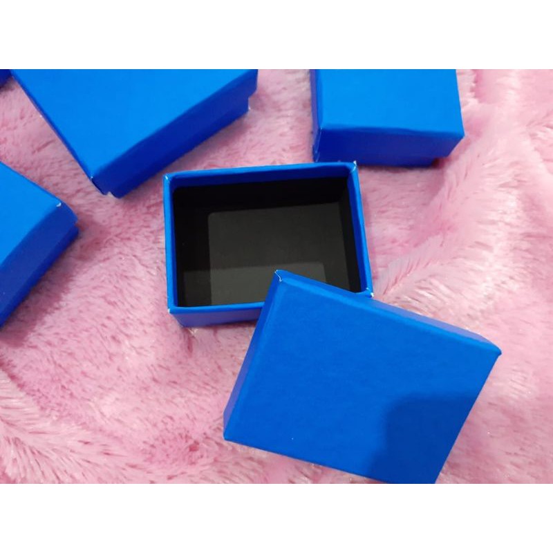 

Kotak ANTAM, MINIGOLD, EMAS EOA, EMAS MINI Uk 10*7*3cm + LAPISAN DALAM/