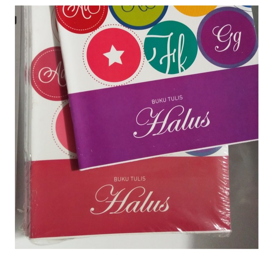 

BUKU TEGAK BERSAMBUNG / BUKU GARIS TIGA / BUKU GARIS HALUS