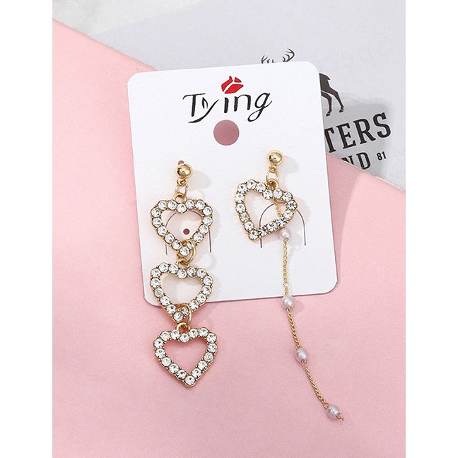 LRC Anting Tusuk Fashion Golden Pearl Love Diamond Asymmetric Earrings D73392