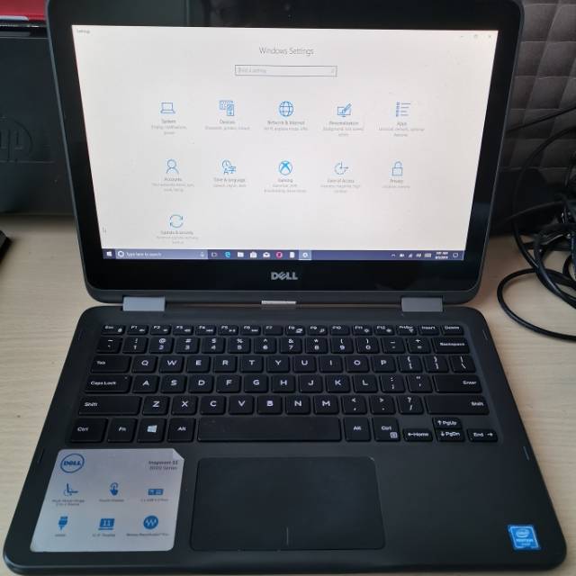 Dell Inspiron 11 3168, QuadCore/4 GB/500 GB/Win 10 Second LENGKAP