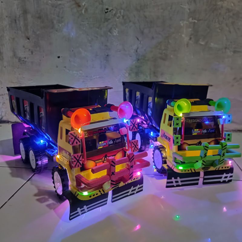 Mobilan truk pasir kontruksi modifikasi ful variasi lampu berkedip