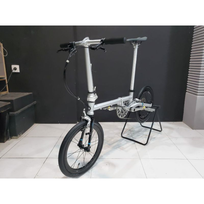 FNHON GUST FULL BIKE Silver Classic Bike Sepeda