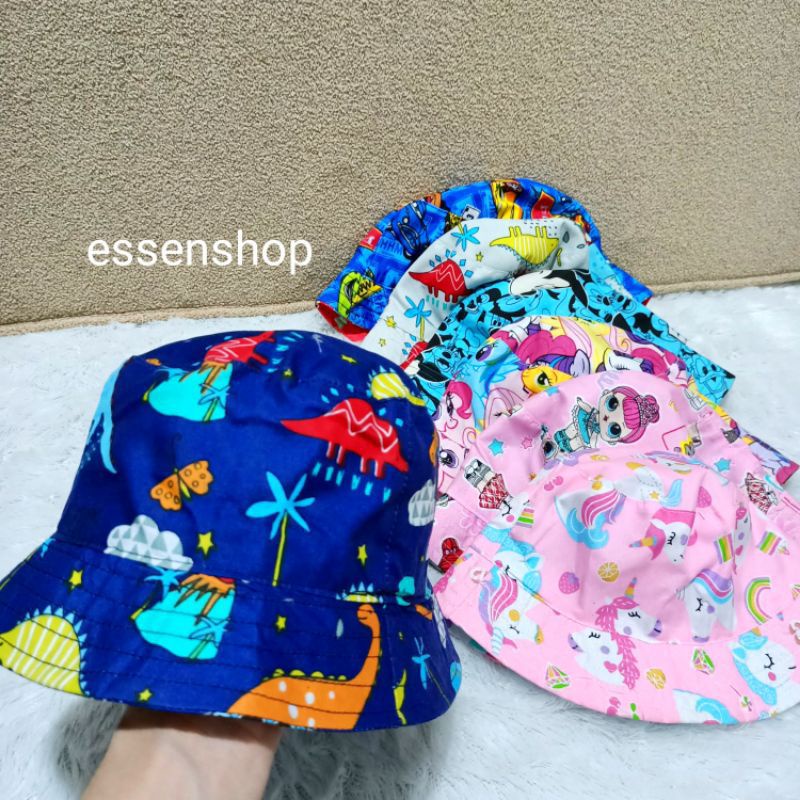 Topi anak bucket hat motif bolak balik ada TALI