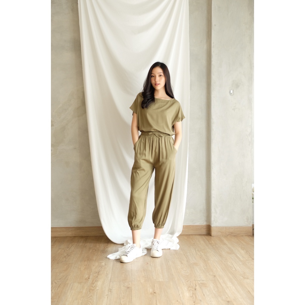 Darby Set - Atasan Celana Jogger Setelan Wanita