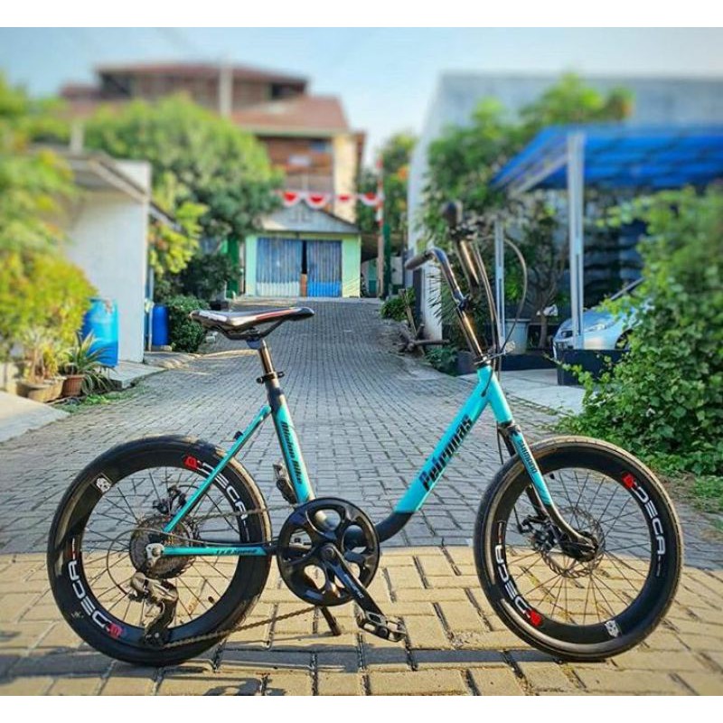 SEPEDA MINION SPEED 8 SOLD