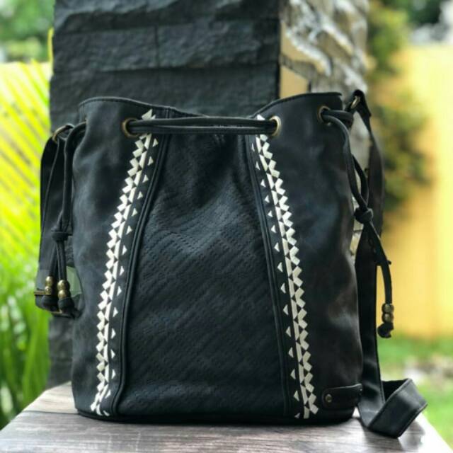 Hesperia Bucket Bag Black -  Rip Curl Original -  Tas Original