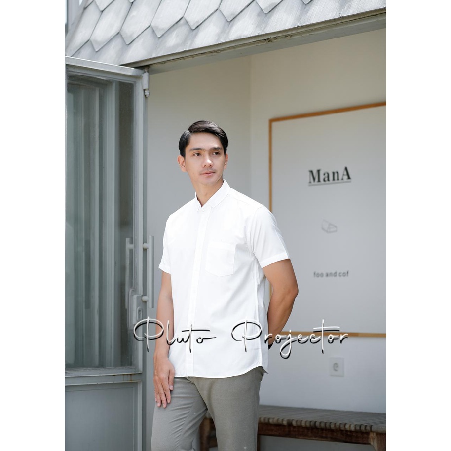 KEMEJA POLOS PRIA LENGAN PENDEK KEMEJA KASUAL PRIA WARNA PUTIH