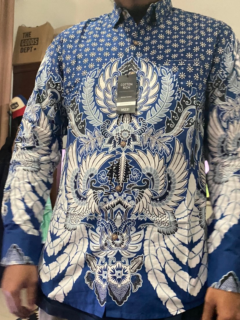 M231 Kemeja Pria Batik Panjang Biru 1742