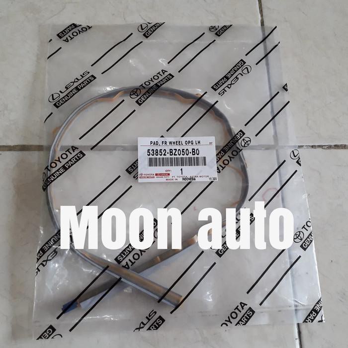 Karet list over fender rush warna abu yg nempel di bemper depan ori