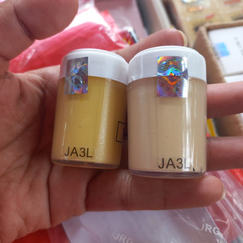 CREAM PEMUTIH WAJAH JRG ORI DIJAMIN ASLI 100 %  CREAM BONEKA BANDUNG KRIM PENGHILANG FLEK JERAWAT