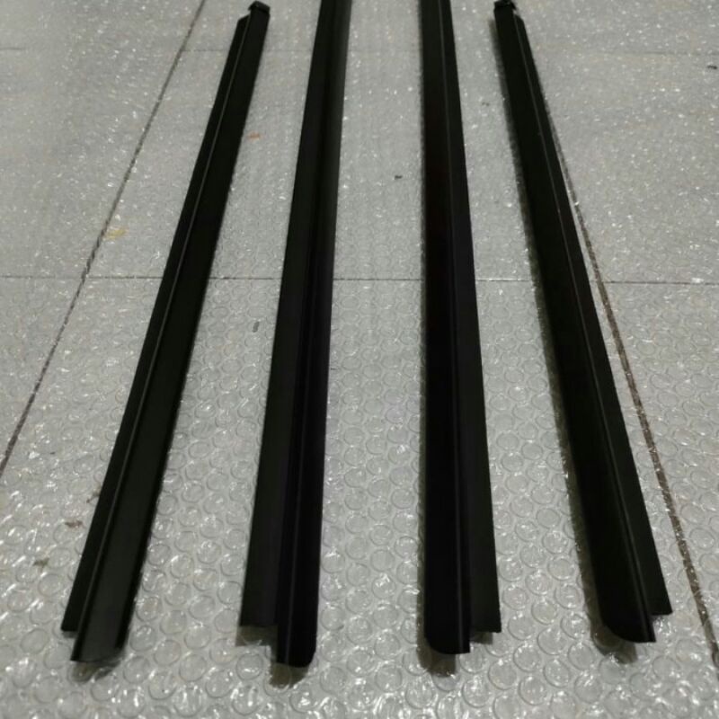 Whatersrip Pelipit Kaca Mobil Daihatsu Sirion 2007-2010
