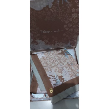 pl buttonscarves SATIN frozen wood