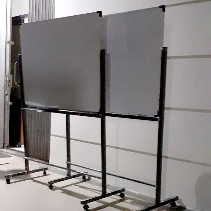 

White Board Standing single Face 90 × 120 Cm.