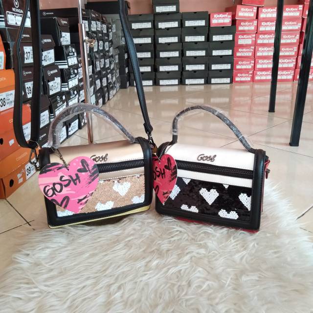 Tas selempang Gosh