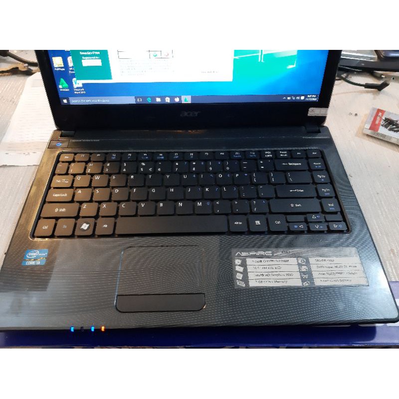 Laptop Second bekas Acer 4752  Lengkap kotak-intel core i3 -14"-ram 4gb-hdd 500gb-batre 2.5jam-win10