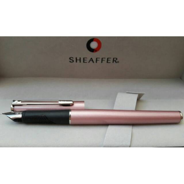 

Pen Sheaffer Agio 9100 Frosted Pink Fountainpen