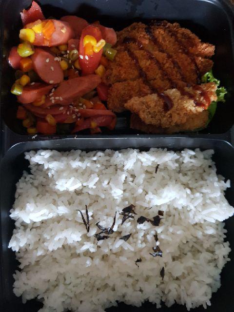 Mika Bento 2 Sekat + Tutup - Kotak Makan Skat 2 - Hitam - Isi 50 Pcs