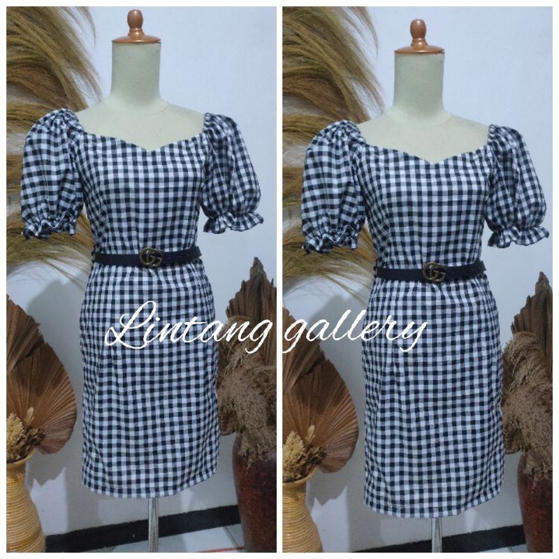 monocrome dress by lintang gallery