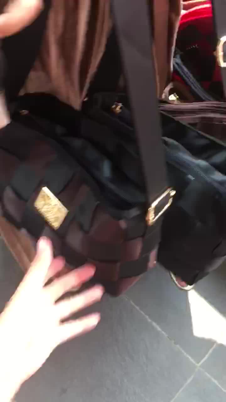 Tas Selempang Lisban anyam unik SlingBag Wanita 6319 Tas Selempang Lisban anyam unik SlingBag Wanita 6319