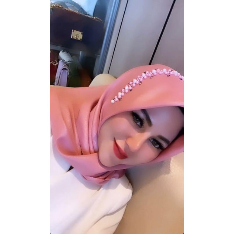 segi empat hijab Payet mutiara premium