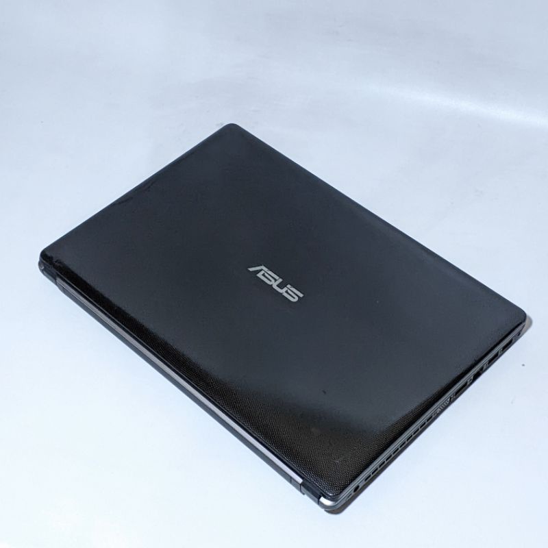 laptop editing/rendering/desain grafis asus x450c - core i5 - ram 8gb - Ssd 256gb/hardisk 1000gb dual vga Nvidia