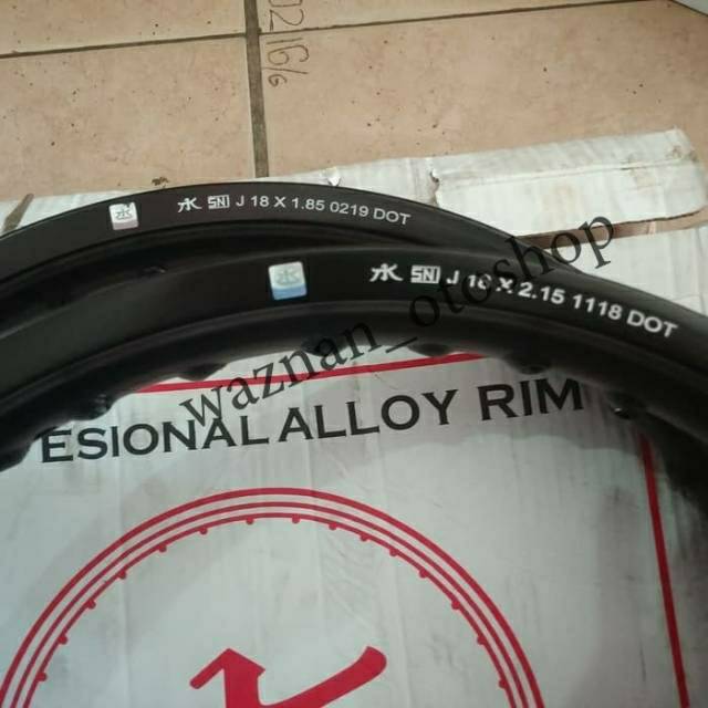 Velg TK Ring 18 185-215 Hitam,Silver,Gold