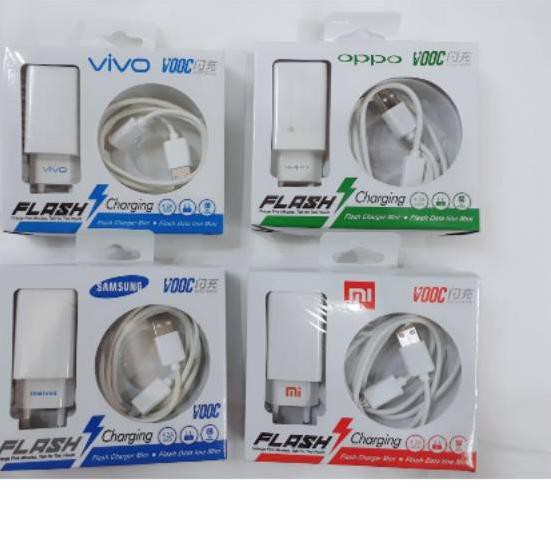 

Gratis Ongkir!! (xna-764) CHARGER BRANDED N11 PACKING DUS BESAR