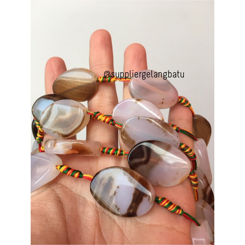 manik Batu alam carnelian 30 x 20mm brown coklat putih classic premium supplier grosir craft fashion
