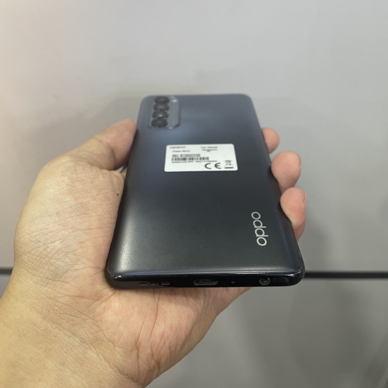 oppo reno 4 pro ram 8gb fullset bekas pernah pakai