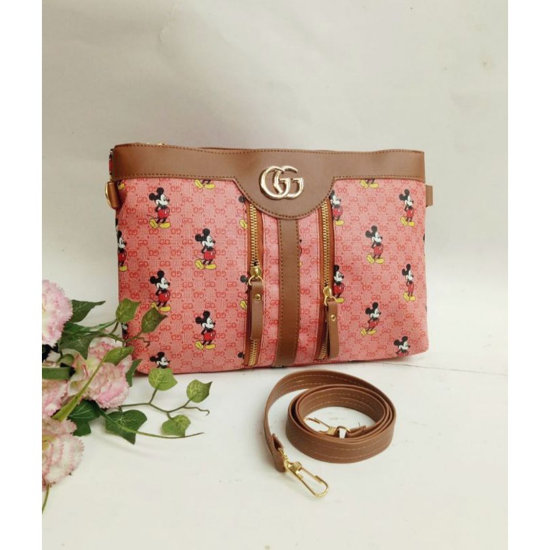 PTM-clutch bag motif karakter mickey