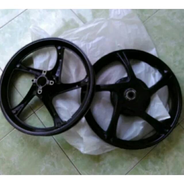 Velg racing yamaha xeon ori copotan