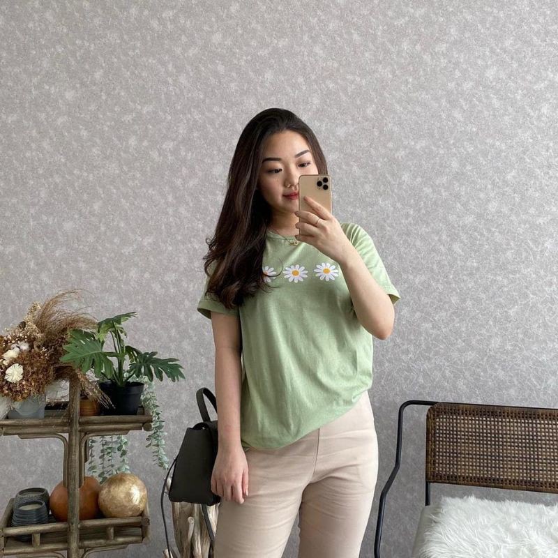 kaos wanita sage green - triple daisy | kaos wanita murah