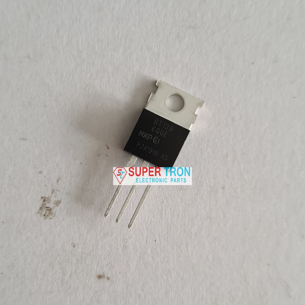 Transistor BT 139