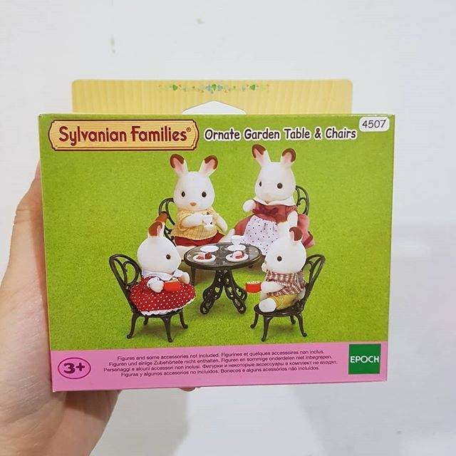 Sylvanian Families Ornate Garden Table & Chair