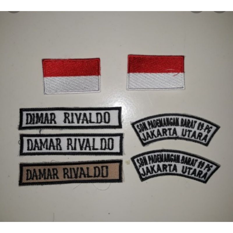 

Atribut Sekolah Nama 1pcs Dan Bendera 1pcs