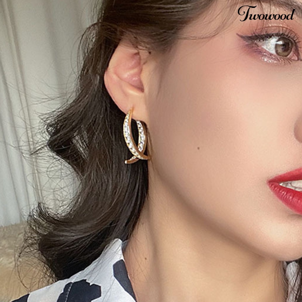 Twowood 1 Pair Dangle Earrings Cross Curved Jewelry Lightweight Sparkling Ear Cuffs for Banquet