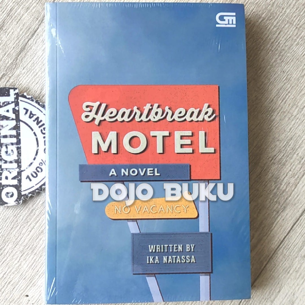 Buku Novel Heartbreak Motel by Ika Natassa