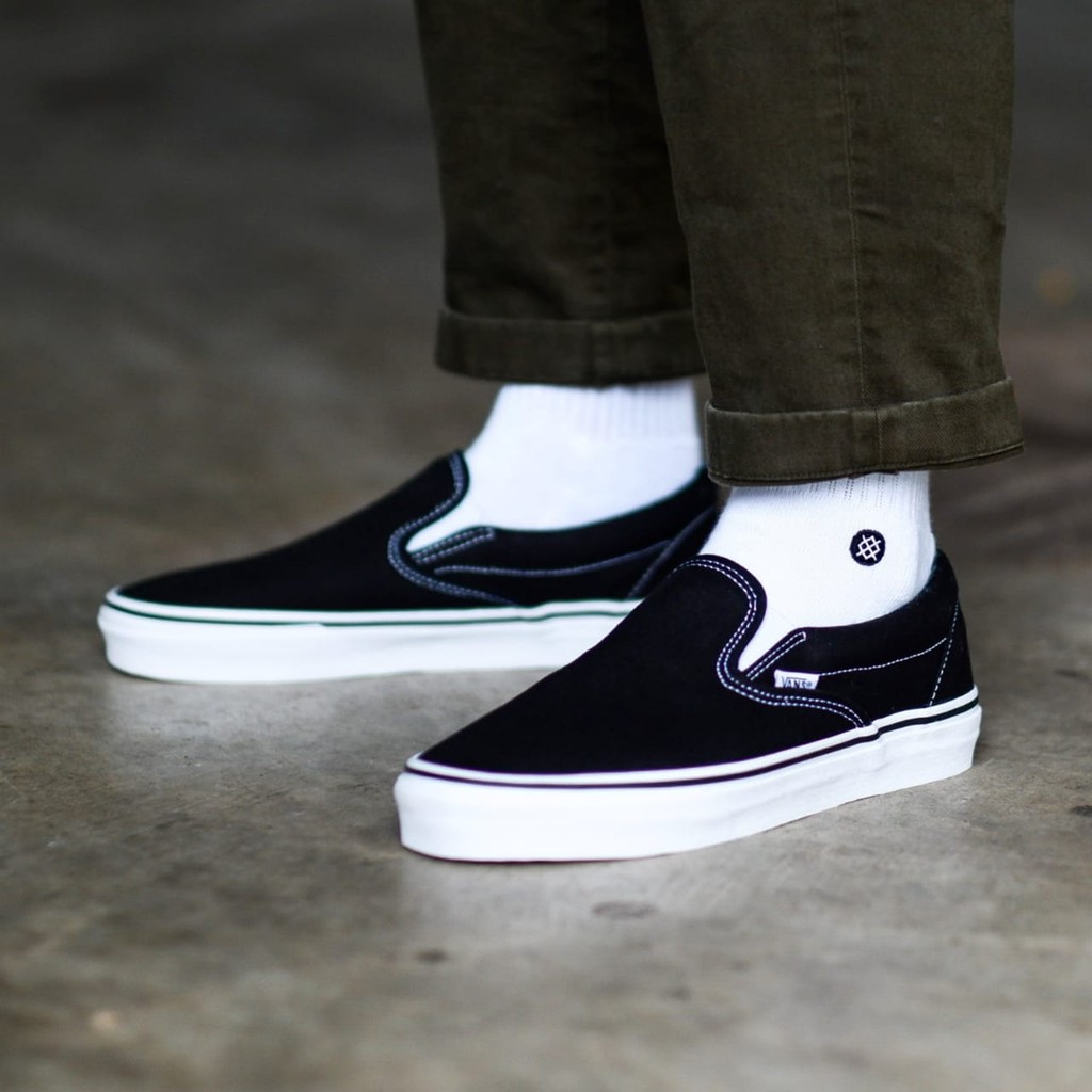 [BNIB] BEST SELLLER !!! TERMURAH  VANS SLIPON BLACK WHITE-1