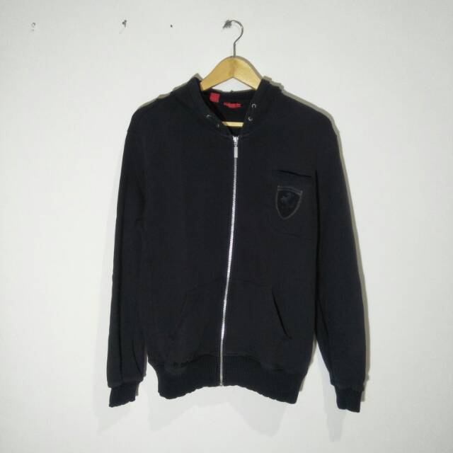 Jaket Ziphoodie Hoodie PUMA X FERRARI hitam original vintage