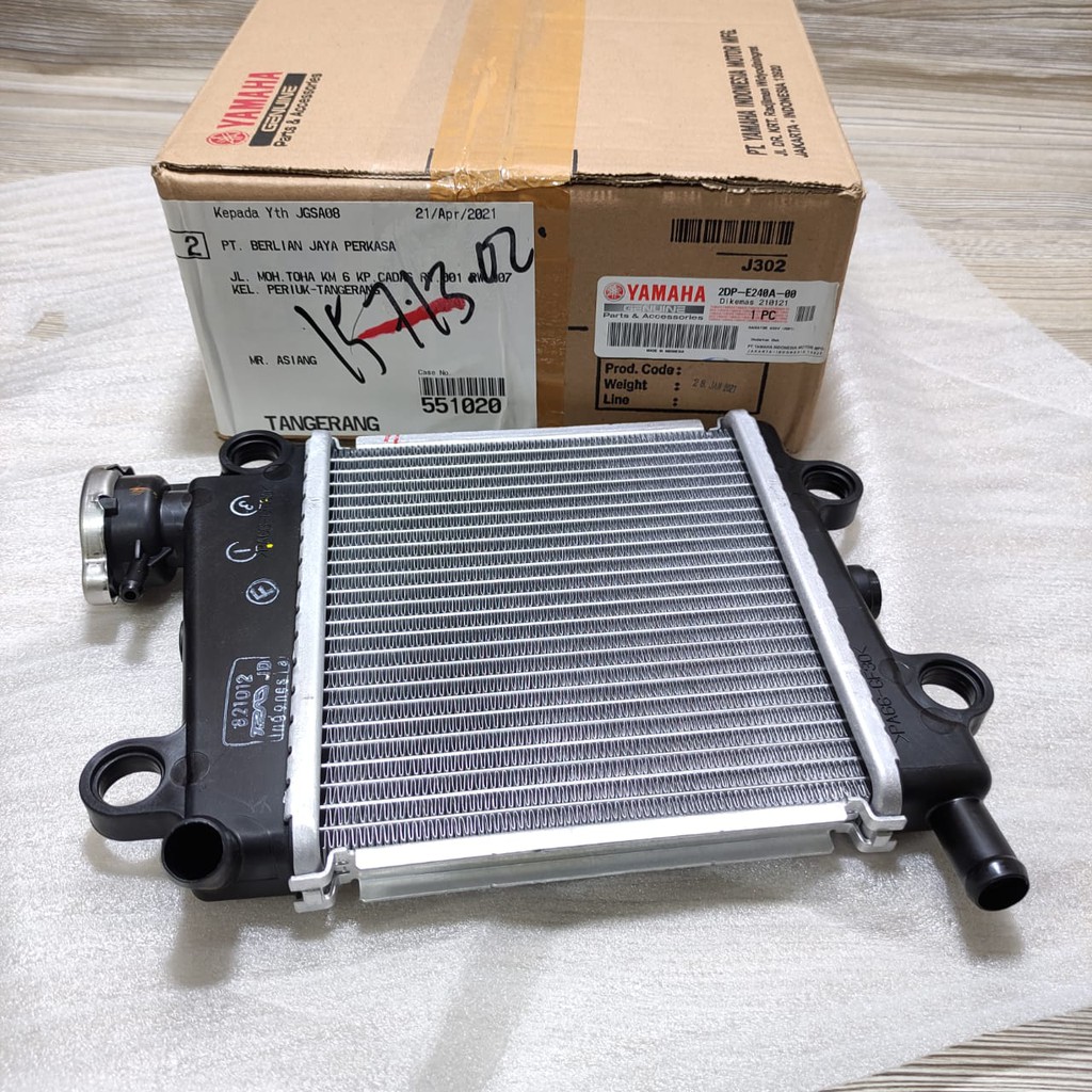 RADIATOR NMAX N-MAX 155 ORIGINAL YAMAHA 2DP-E240A